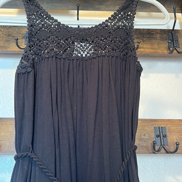 H&M Black Dress - Picture 2 of 8